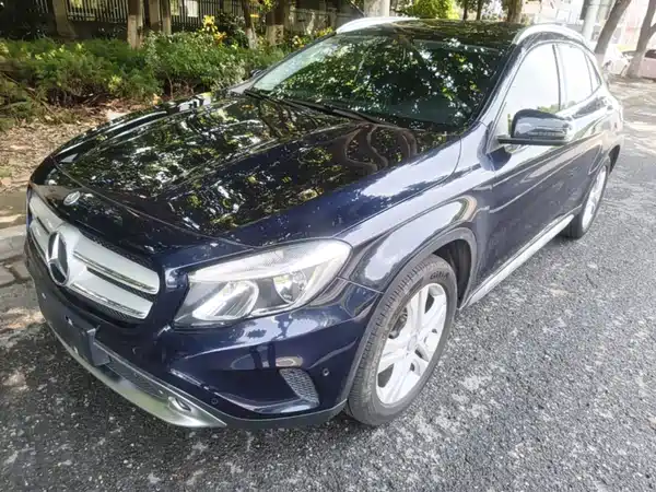 Mercedes-Benz GLA 2016