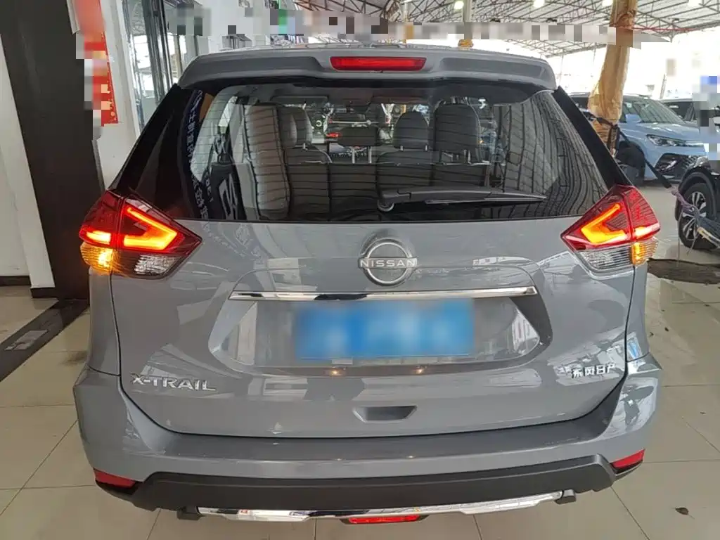 Nissan X-Trail 2025