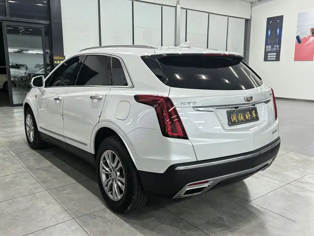 Cadillac XT5 2023 — фото 4