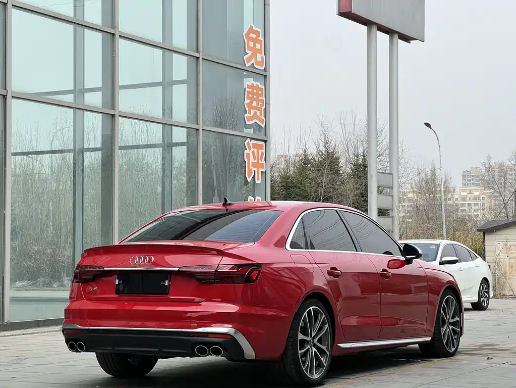 Audi S4 2021 — фото 4