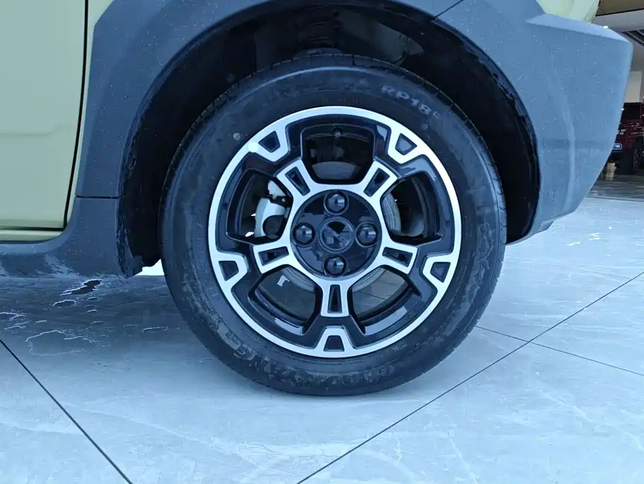 Geely Galaxy Panda 2025