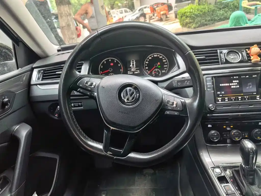 Volkswagen Passat 2019