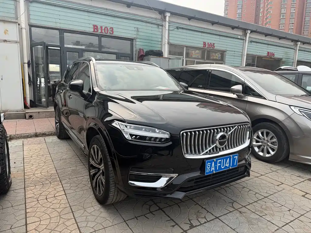 Volvo XC90 2022 — фото 2