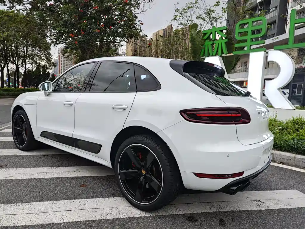 Porsche Macan 2015 — фото 5