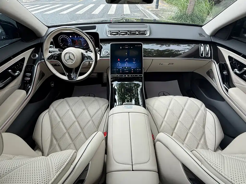 Mercedes-Benz Maybach S-Class 2022 — фото 7