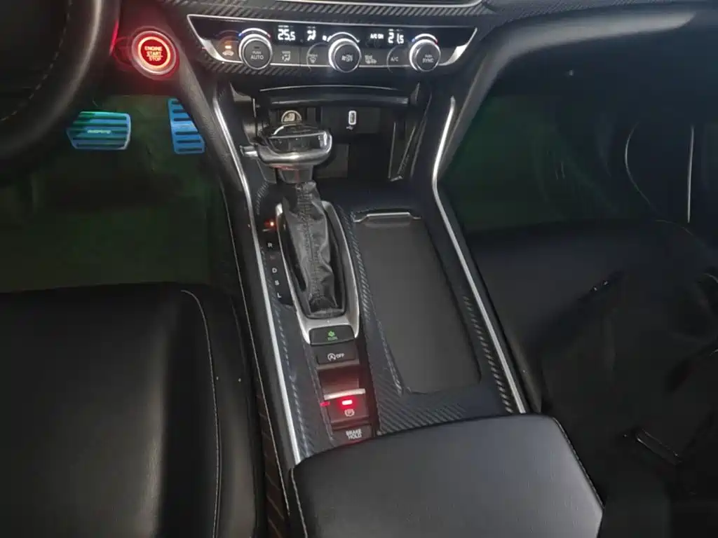Honda Inspire 2020 — фото 14