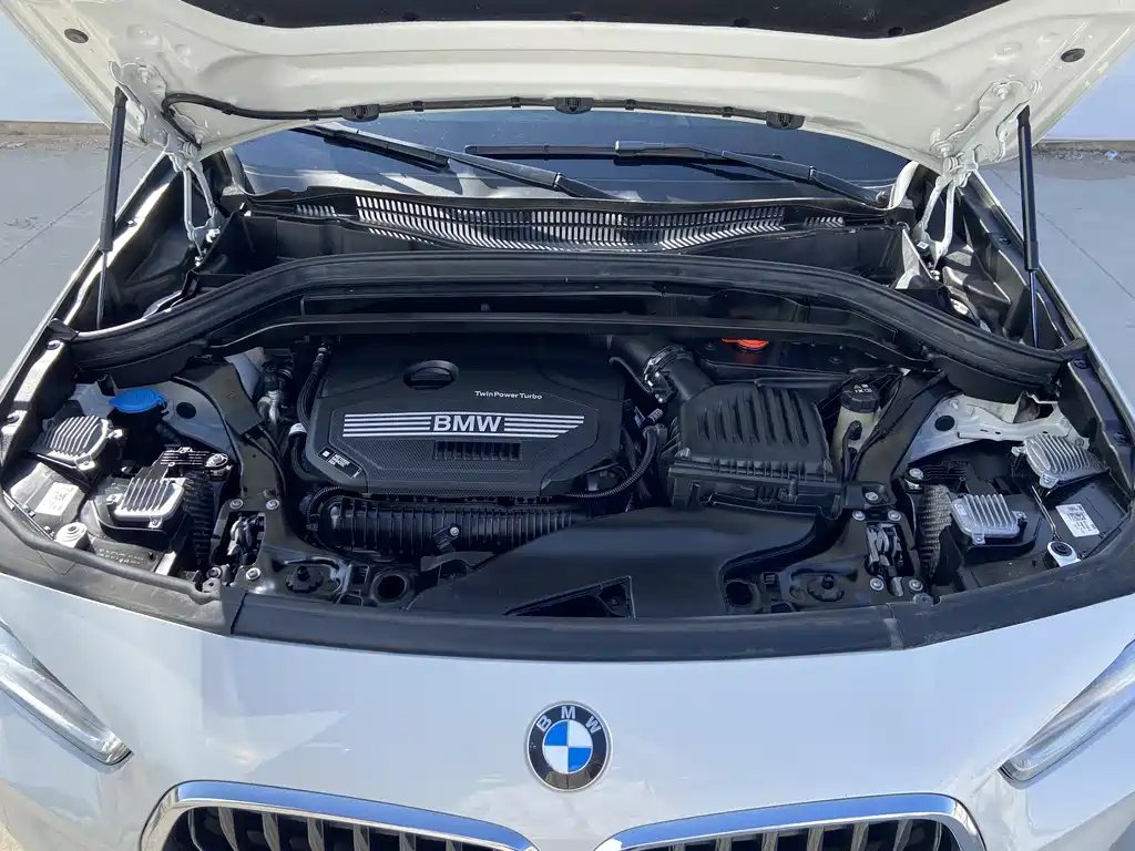 BMW X2 2022 — фото 16