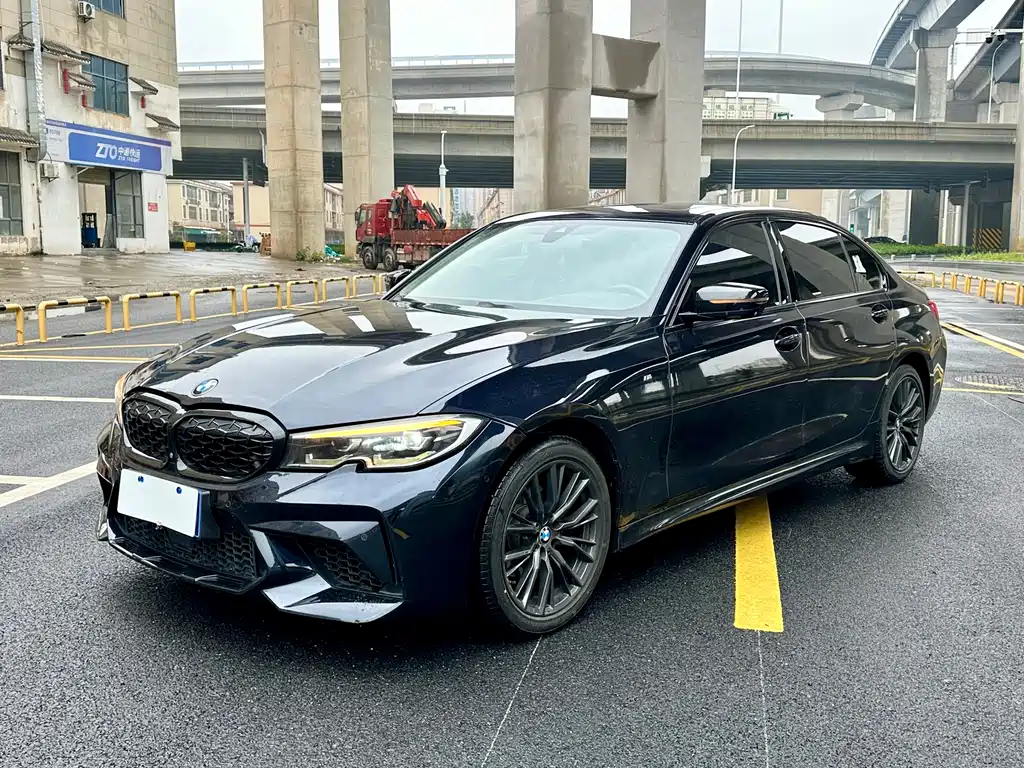 BMW 3 Series 2020 — фото 1