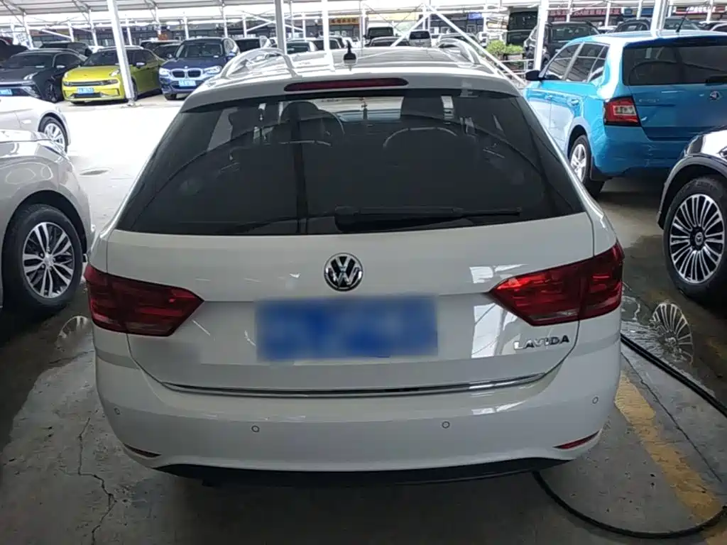 Volkswagen Gran Lavida 2017