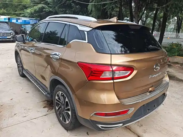 GAC Trumpchi GS4 2017