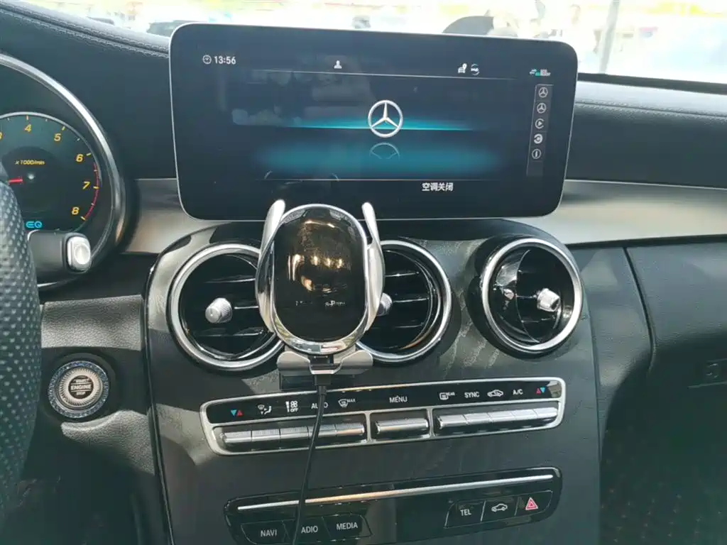 Mercedes-Benz C-Class 2021 — фото 13