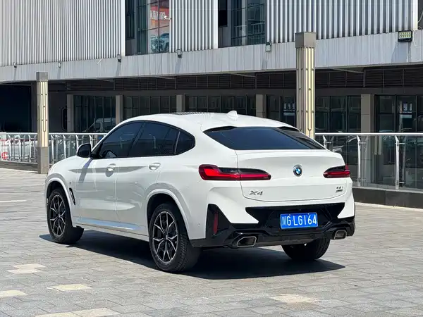 BMW X4 2023