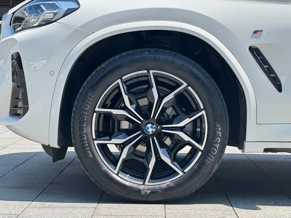 BMW X4 2023 — фото 5