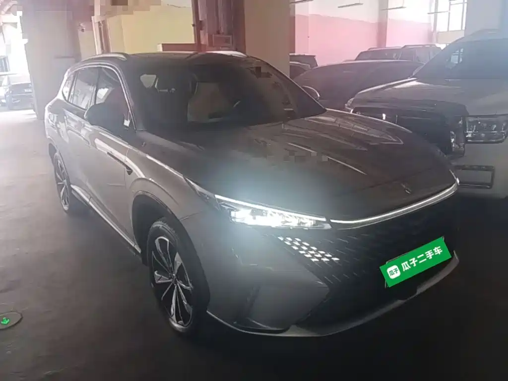 Roewe RX5 New Energy 2023 — фото 4