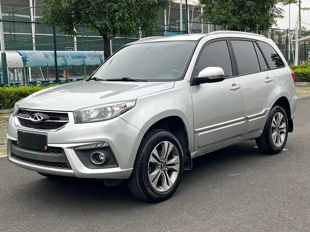 Chery Tiggo 3 2015 — фото 1