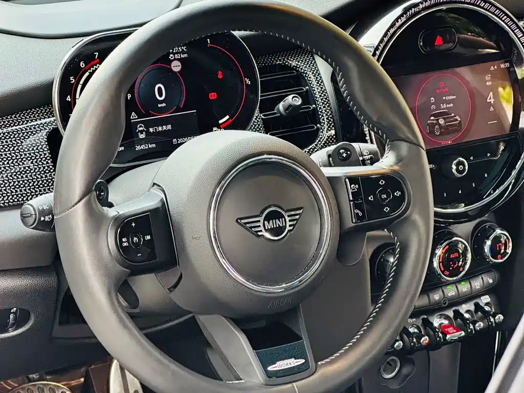 MINI JCW 2021 — фото 10