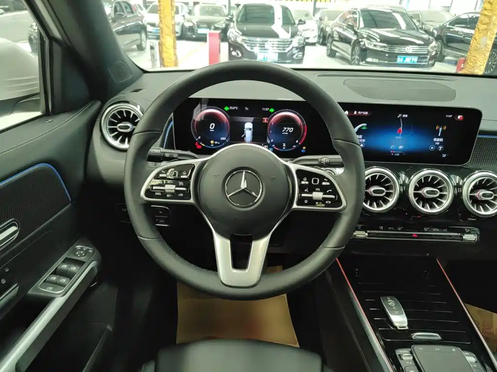 Mercedes-Benz GLB 2020