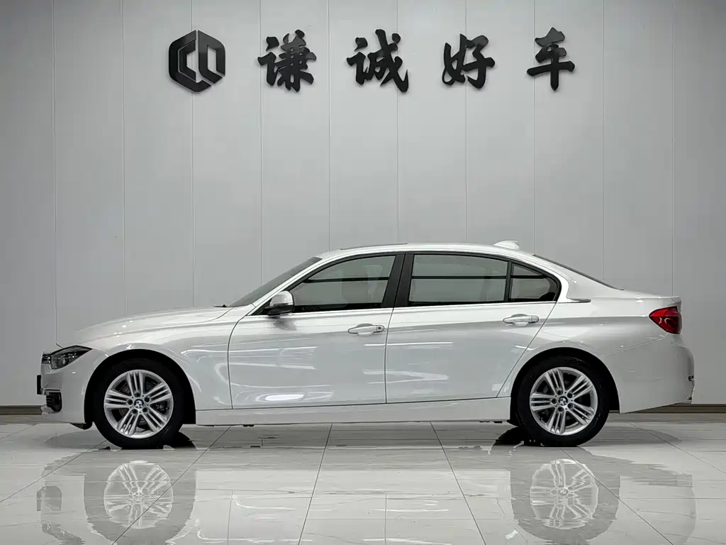 BMW 3 Series 2016