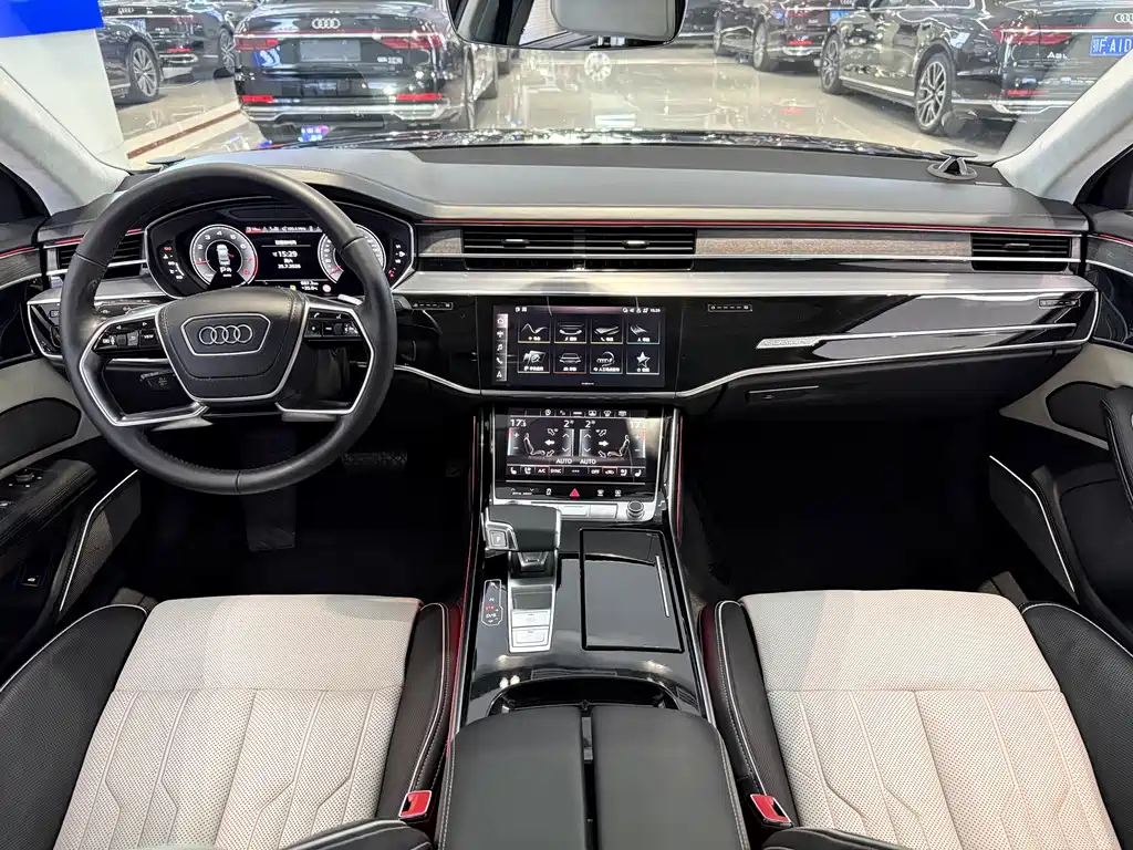 Audi A8 2021