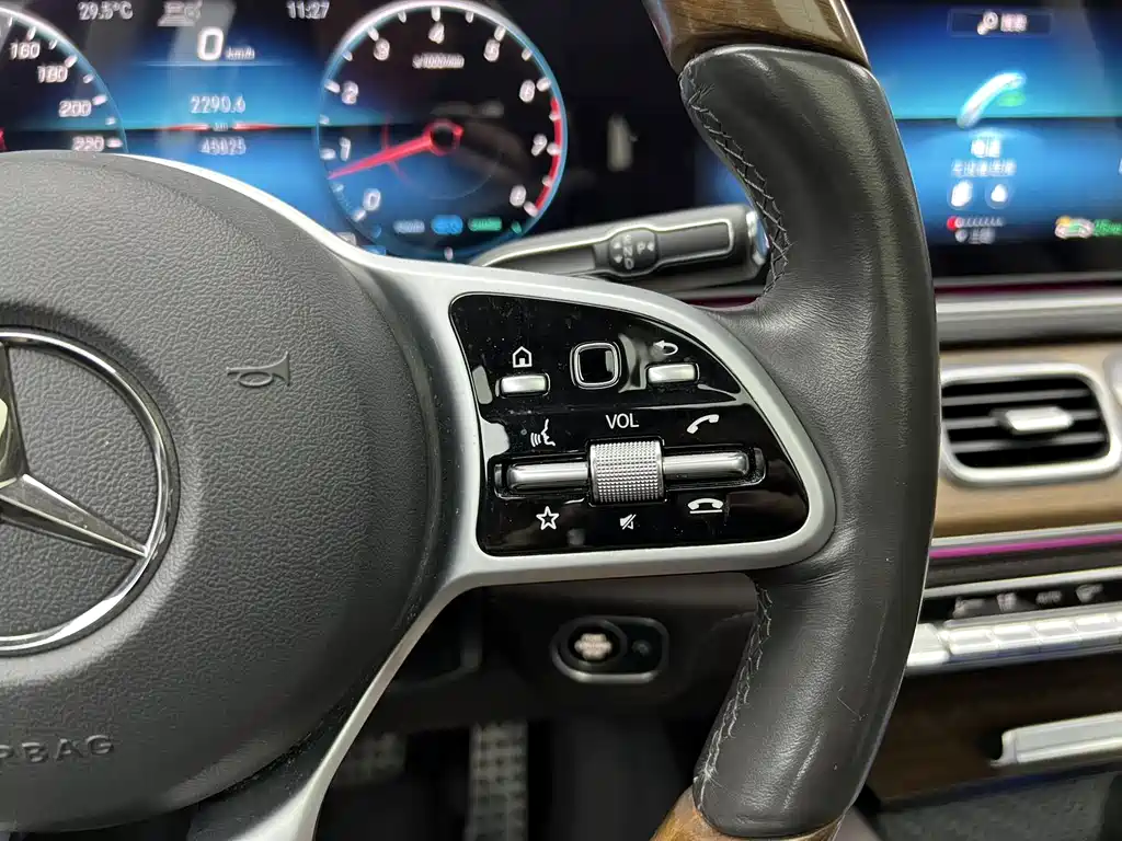 Mercedes-Benz GLS 2020 — фото 14