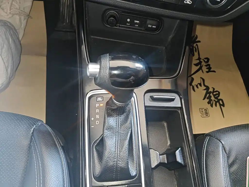 Kia K4 2015 — фото 14