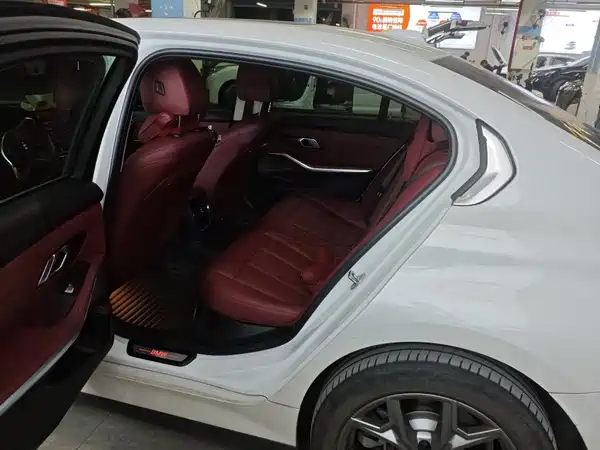 BMW i3 2023