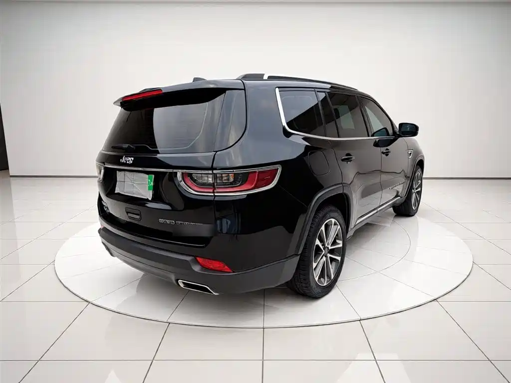 Jeep Grand Commander 2019 — фото 6