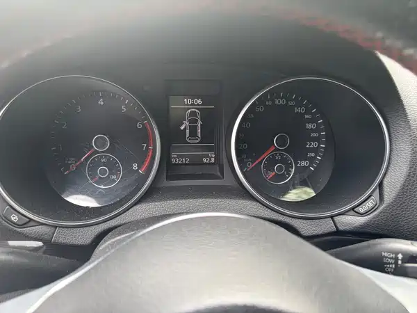 Volkswagen Golf GTI 2012
