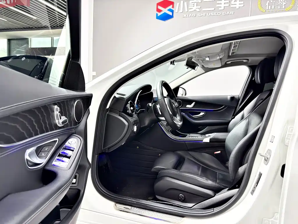 Mercedes-Benz C-Class 2020 — фото 4
