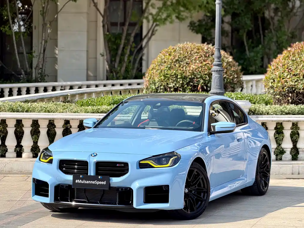 BMW M2 2025 — фото 1