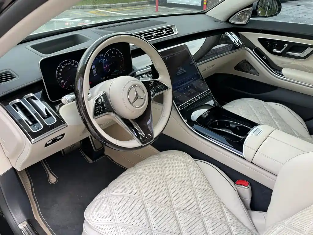 Mercedes-Benz Maybach S-Class 2022 — фото 10