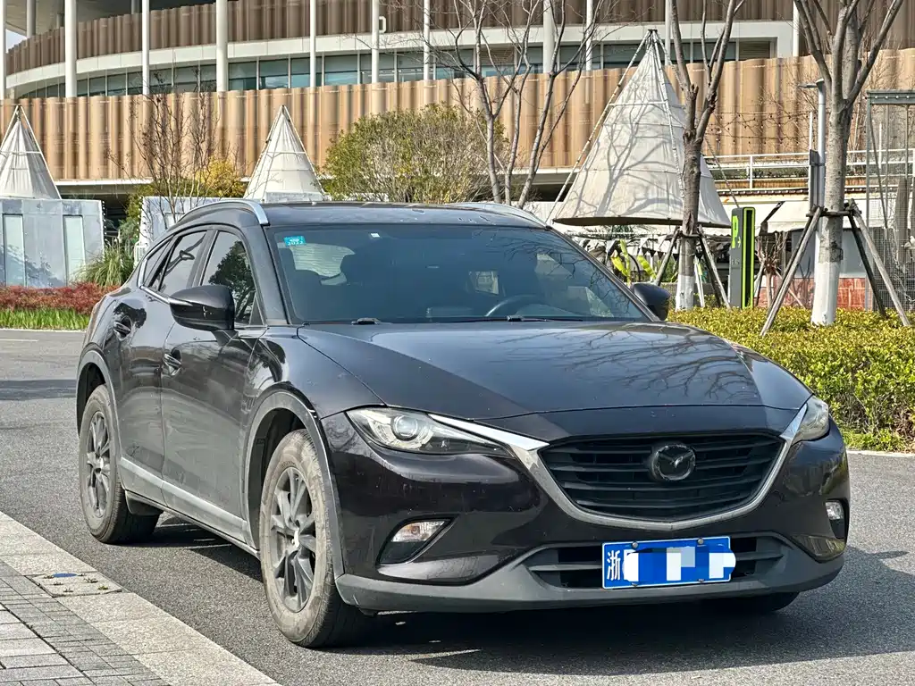 Mazda CX-4 2018 — фото 3