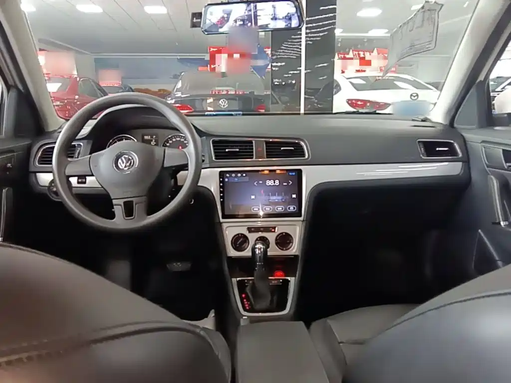 Volkswagen Gran Lavida 2015 — фото 10