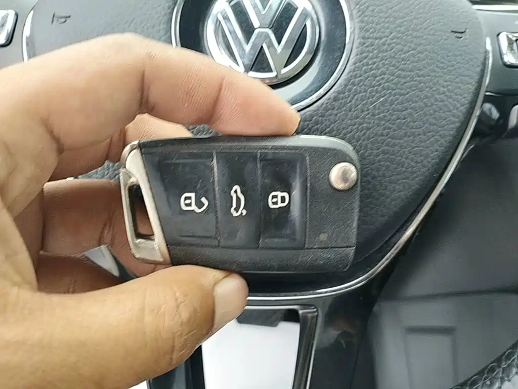 Volkswagen Tiguan L 2018 — фото 9