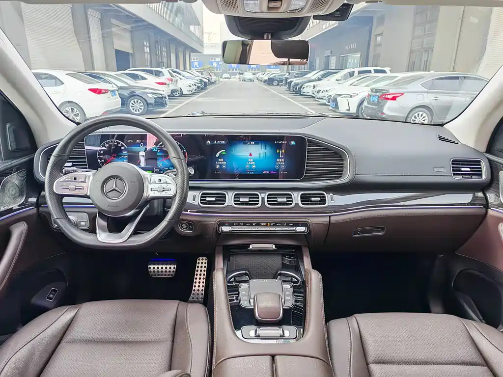 Mercedes-Benz GLS 2023 — фото 6