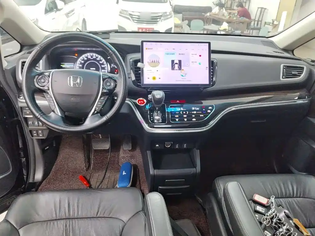 Honda Odyssey 2021 — фото 10