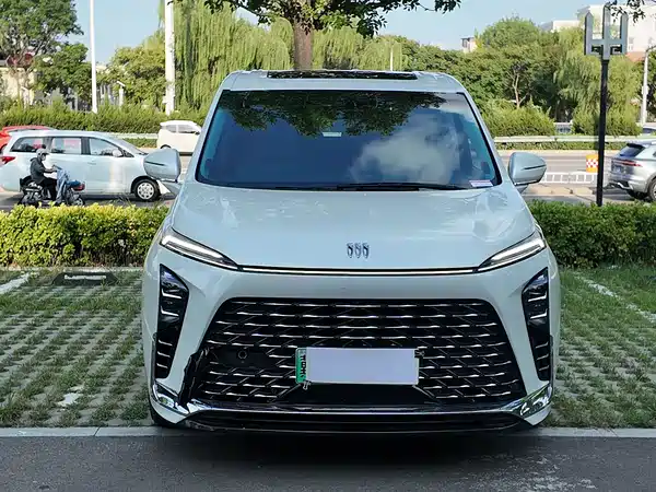 Buick GL8 New Energy 2025