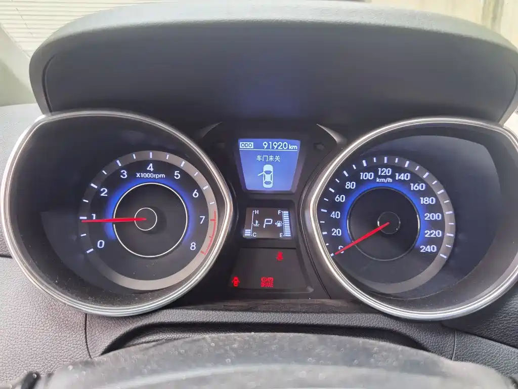 Hyundai Elantra 2015