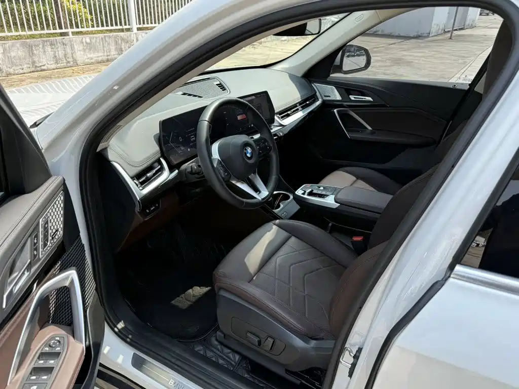 BMW X1 2023