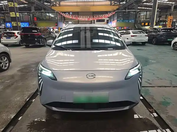 Aion Y 2024