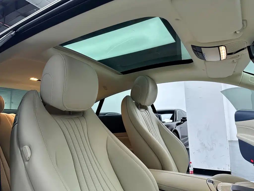 Mercedes-Benz E-Class 2020 — фото 17