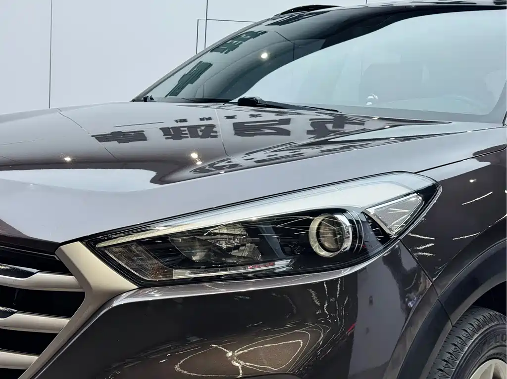 Hyundai Tucson 2017 — фото 25