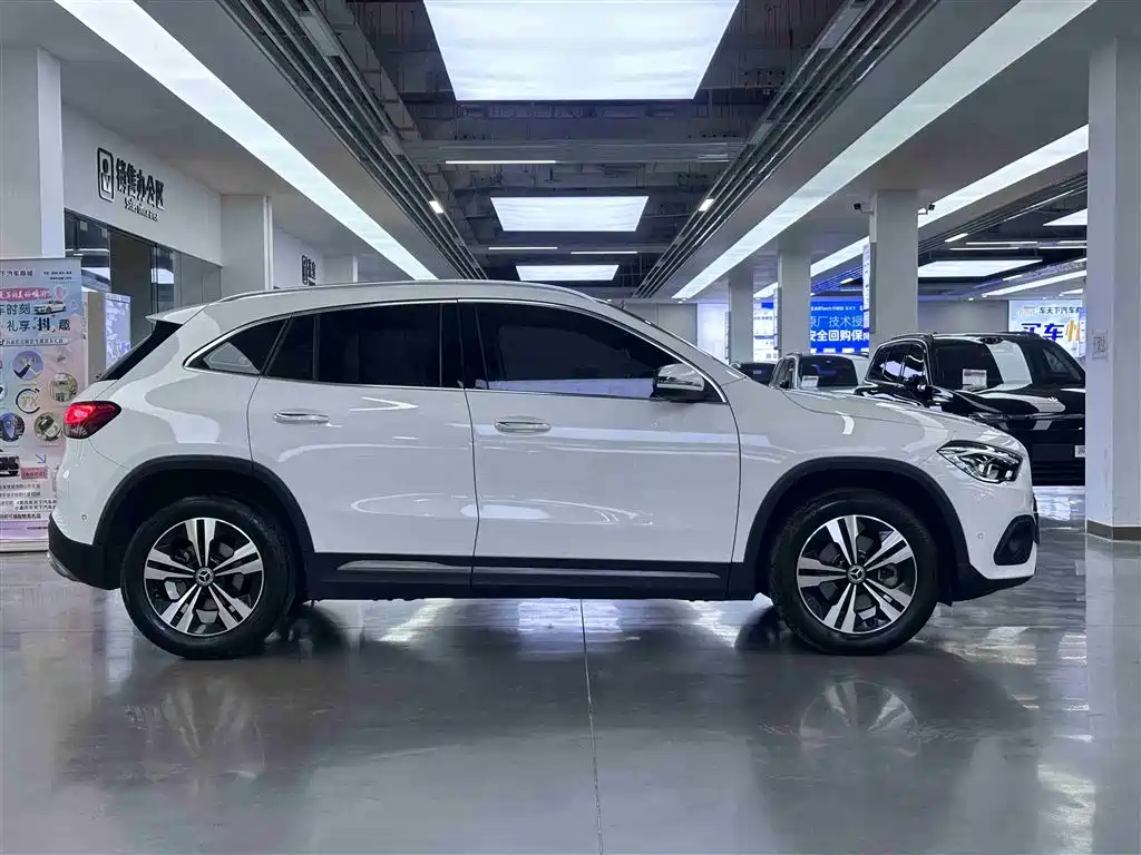 Mercedes-Benz GLA 2022 — фото 12