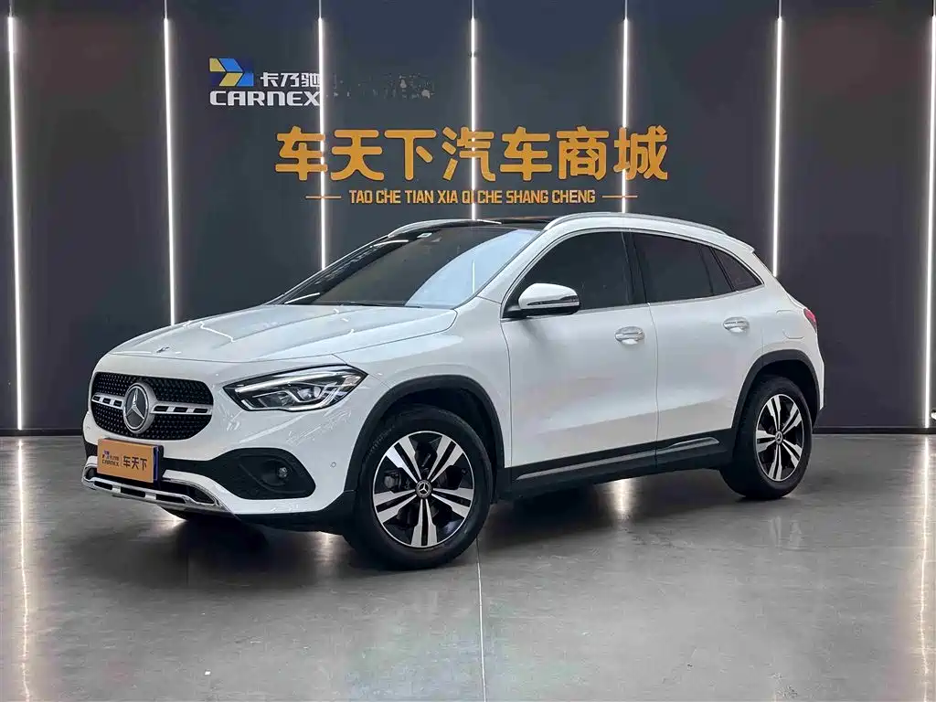 Mercedes-Benz GLA 2022 — фото 1