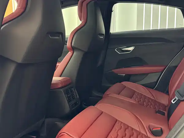 Audi e-tron GT 2023