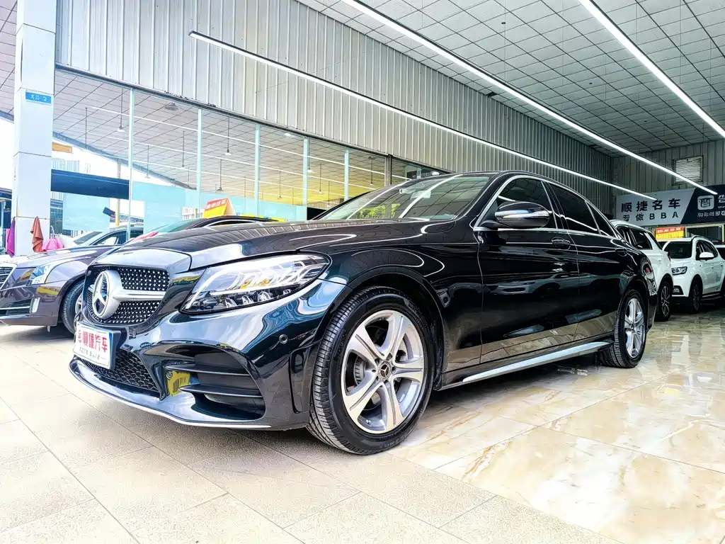 Mercedes-Benz C-Class 2020 — фото 1