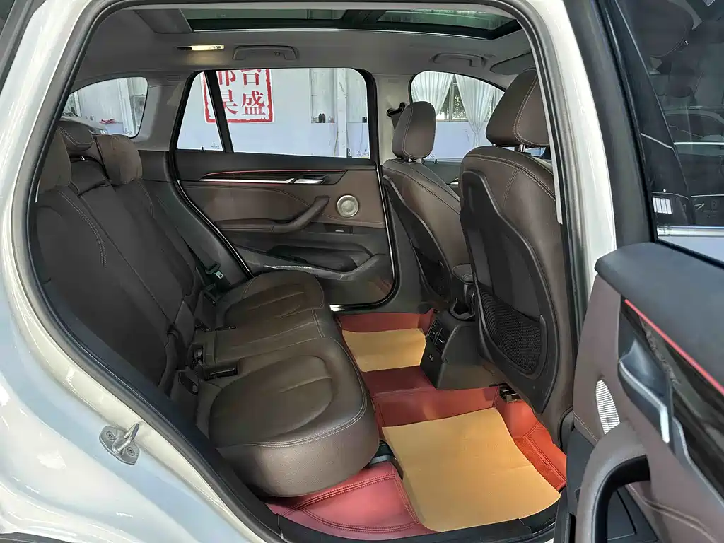 BMW X1 2022 — фото 15