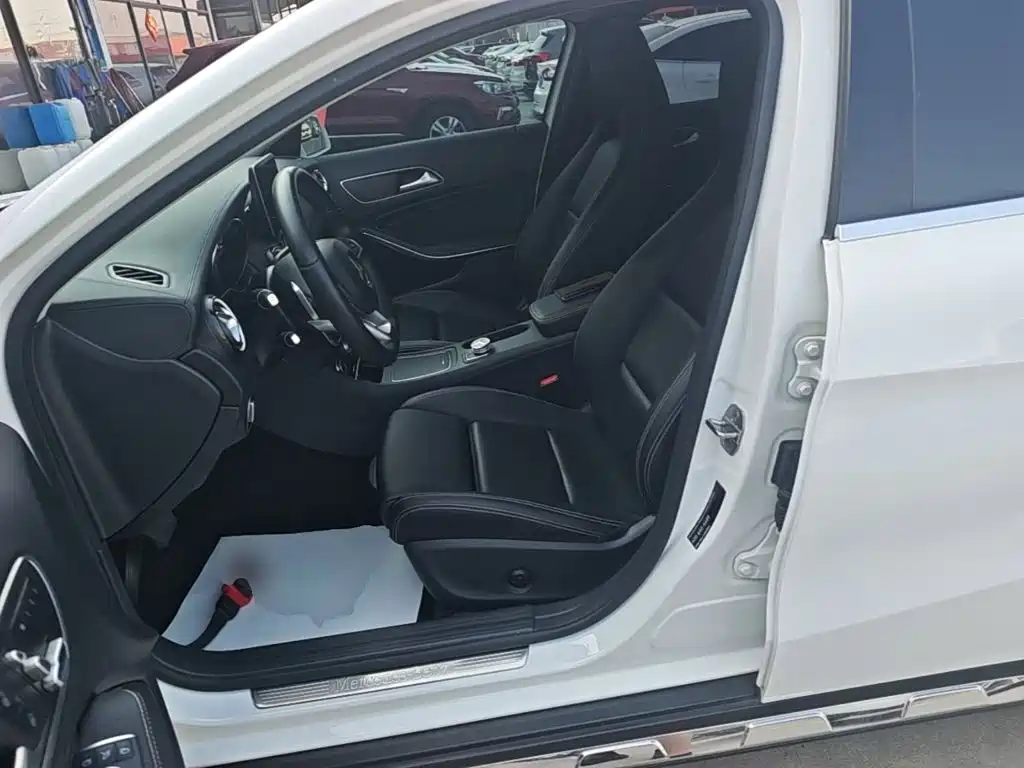 Mercedes-Benz GLA 2019 — фото 15