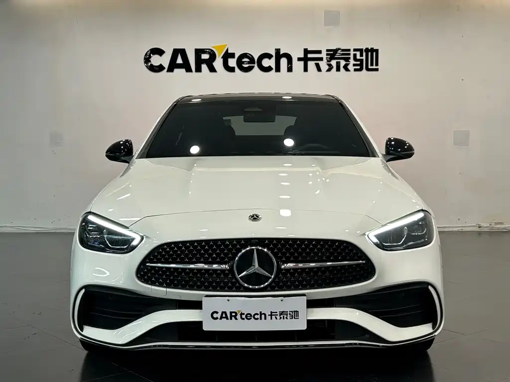 Mercedes-Benz C-Class 2024