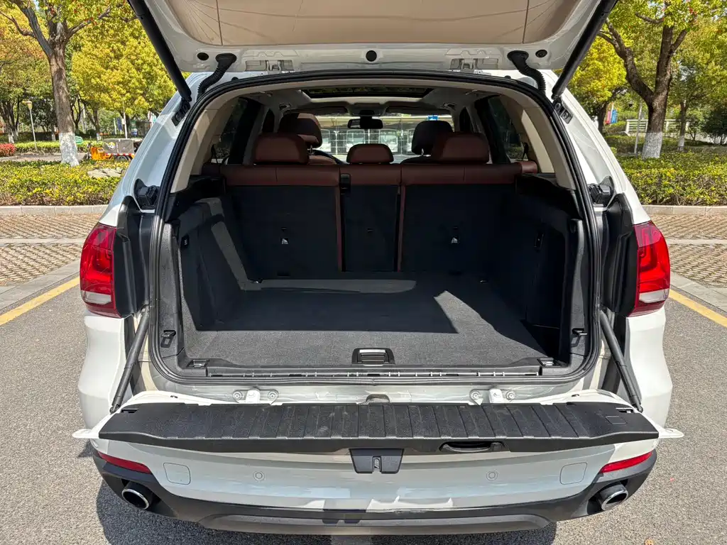 BMW X5 2015 — фото 14
